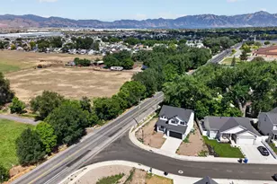 2707 S Saysay Way W, Magna, UT 84044 - Photo 33