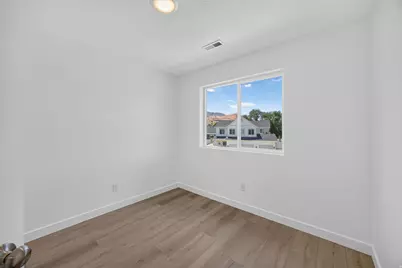 2707 S Saysay Way W, Magna, UT 84044 - Photo 23