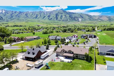 120 S 380 E, Mendon, UT 84325 - Photo 73