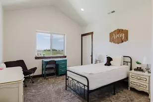 120 S 380 E, Mendon, UT 84325 - Photo 37