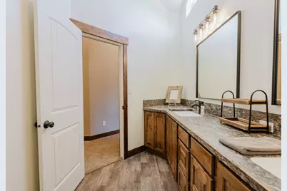 120 S 380 E, Mendon, UT 84325 - Photo 27