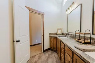 120 S 380 E, Mendon, UT 84325 - Photo 27