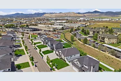 9132 S Ridge Peak Dr, West Jordan, UT 84081 - Photo 41