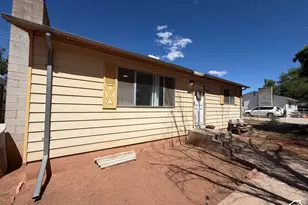 494 S 410 E, Kanab, UT 84741 - Photo 5