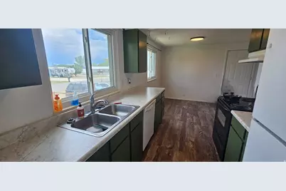 1298 S 600 W, Price, UT 84501 - Photo 7