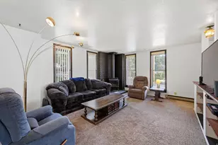 865 Wood St, Ogden, UT 84404 - Photo 5