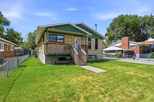 865 Wood St, Ogden, UT 84404 - Photo 35
