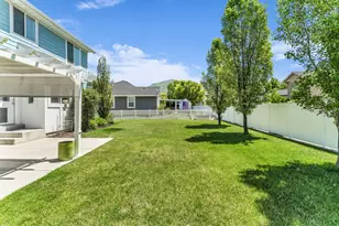 1869 W Hollybrook Way N, Farmington, UT 84025 - Photo 33