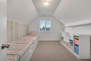 1869 W Hollybrook Way N, Farmington, UT 84025 - Photo 27