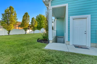 1869 W Hollybrook Way N, Farmington, UT 84025 - Photo 33