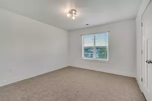 1869 W Hollybrook Way N, Farmington, UT 84025 - Photo 21