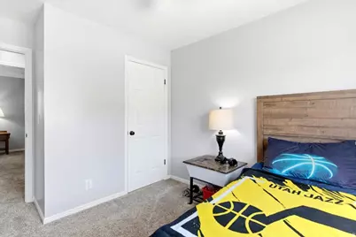 2267 N 1075 E, Layton, UT 84040 - Photo 23