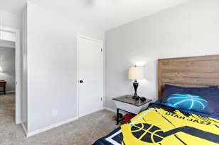 2267 N 1075 E, Layton, UT 84040 - Photo 23