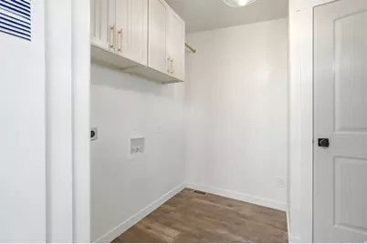 10525 N 5500 E, Tridell, UT 84076 - Photo 27