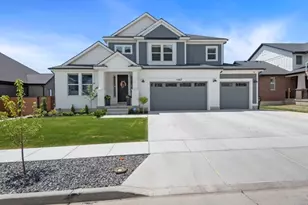 1447 N Shadow Wood Dr, Kaysville, UT 84037 - Photo 1
