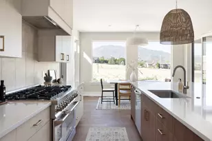 8058 N Bristlecone Rd, Eagle Mountain, UT 84005 - Photo 21