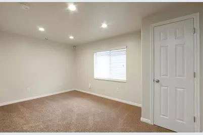 9067 S Wisteria Way, West Jordan, UT 84081 - Photo 29