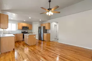 9067 S Wisteria Way, West Jordan, UT 84081 - Photo 5