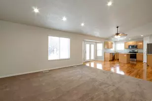 9067 S Wisteria Way, West Jordan, UT 84081 - Photo 9