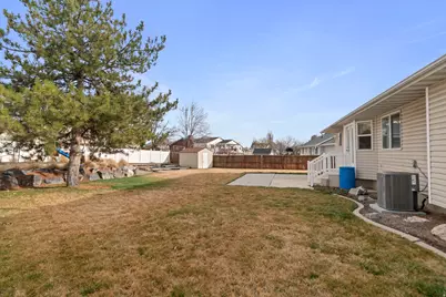 882 N 200 W, American Fork, UT 84003 - Photo 37