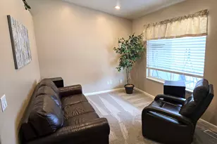 882 N 200 W, American Fork, UT 84003 - Photo 13