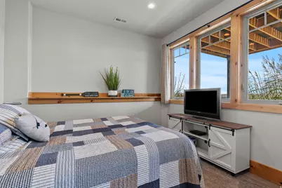 713 N Lochwood Vw W #92, Garden City, UT 84028 - Photo 39