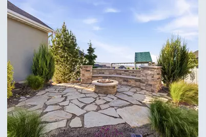1664 S Landrock Dr, Saratoga Springs, UT 84045 - Photo 19