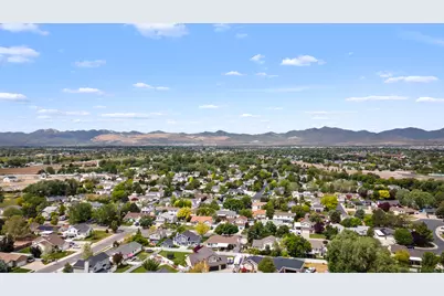 1712 W 8300 S, West Jordan, UT 84088 - Photo 49
