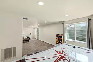 1712 W 8300 S, West Jordan, UT 84088 - Photo 35