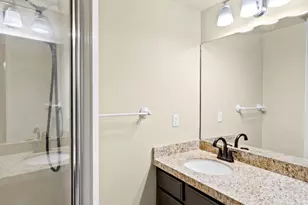 1712 W 8300 S, West Jordan, UT 84088 - Photo 31