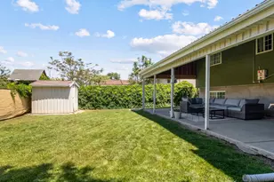 877 N Starcrest Dr, Salt Lake City, UT 84116 - Photo 17