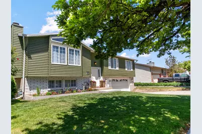 877 N Starcrest Dr, Salt Lake City, UT 84116 - Photo 3