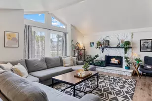 877 N Starcrest Dr, Salt Lake City, UT 84116 - Photo 5