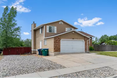 10812 S Granite Dr, Sandy, UT 84094 - Photo 3