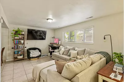 37 W 600 N, Orem, UT 84057 - Photo 7
