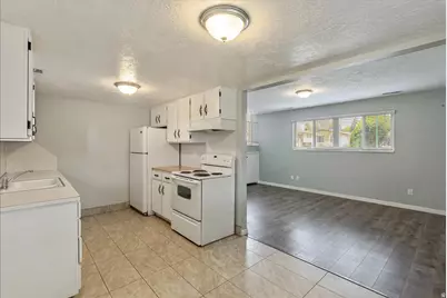 37 W 600 N, Orem, UT 84057 - Photo 27