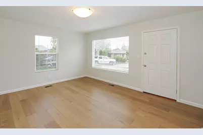 3010 E 3345 S, Salt Lake City, UT 84109 - Photo 11