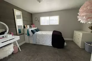 2444 E Quail Run Dr S, Sandy, UT 84093 - Photo 13