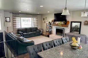 2444 E Quail Run Dr S, Sandy, UT 84093 - Photo 5