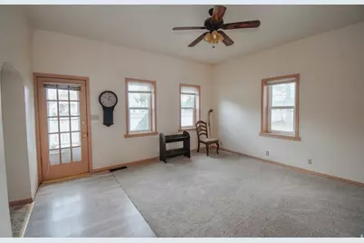 153 W 100 S, Gunnison, UT 84634 - Photo 3