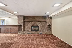 5785 S Ayrshire Dr, Murray, UT 84107 - Photo 39