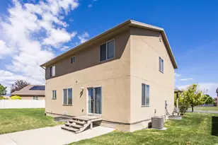 39 E Argyle Way, Saratoga Springs, UT 84045 - Photo 25