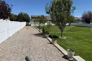 4032 W Red Tail Dr S, Riverton, UT 84065 - Photo 49