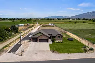 5702 W 950 N, Ogden, UT 84404 - Photo 5