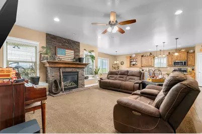 5702 W 950 N, Ogden, UT 84404 - Photo 13