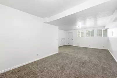 2104 E Buckingham Way, Sandy, UT 84093 - Photo 23