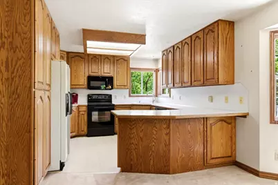 2652 E 1600 N, Layton, UT 84040 - Photo 13