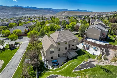 4642 Pebblestone Ln, Lehi, UT 84043 - Photo 51