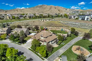 4642 N Pebblestone Ln W, Lehi, UT 84043 - Photo 45