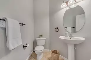 4642 N Pebblestone Ln W, Lehi, UT 84043 - Photo 21